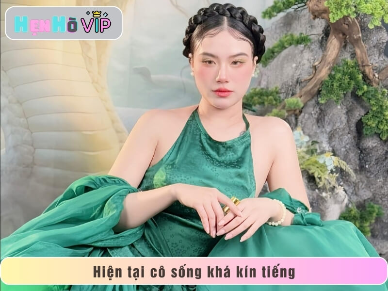 Hình ảnh Linh Miu mới nhất